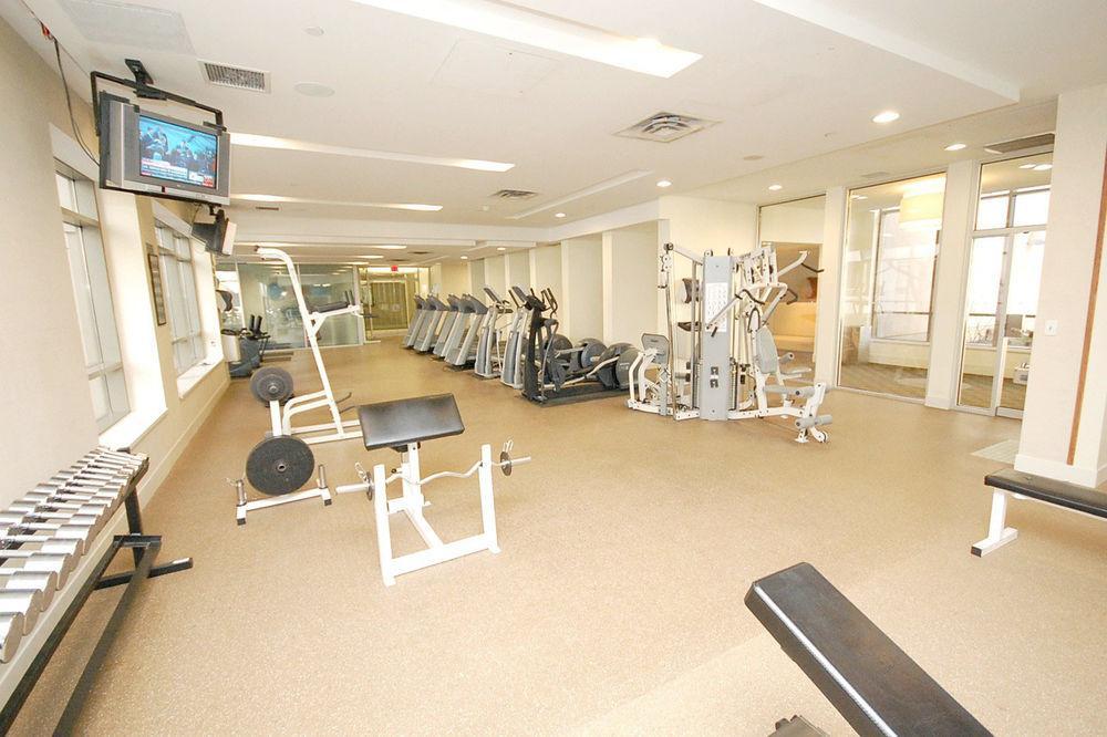 Downtown Mississauga Executive Suites Sq1 Εξωτερικό φωτογραφία